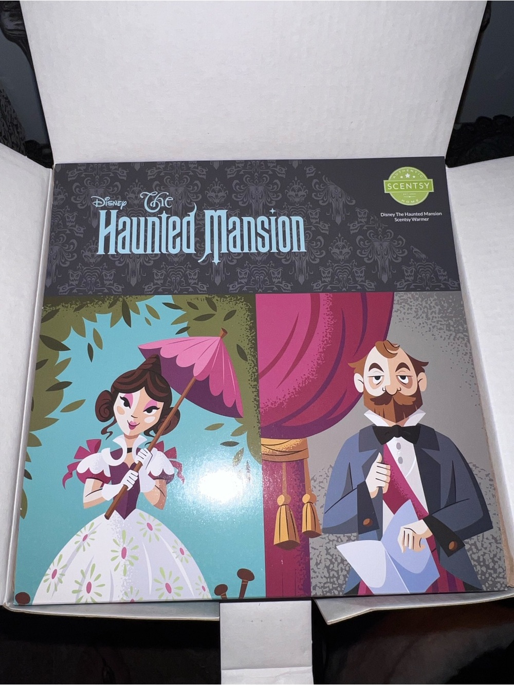 Haunted Mansion Scentsy warmer disney - Picture 14 of 16